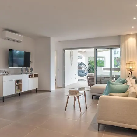 Jardines - Avago 1,1 Pool View 2b