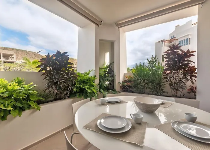 Jardines - Avago 1,1 Pool View 2b *